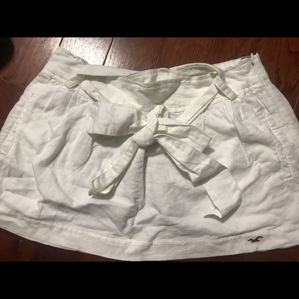 New Hollister mini skirt